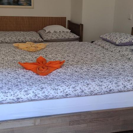 Apartman Hluboká nad Vltavou Exteriör bild