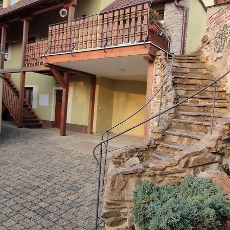 Apartman Hluboká nad Vltavou Exteriör bild